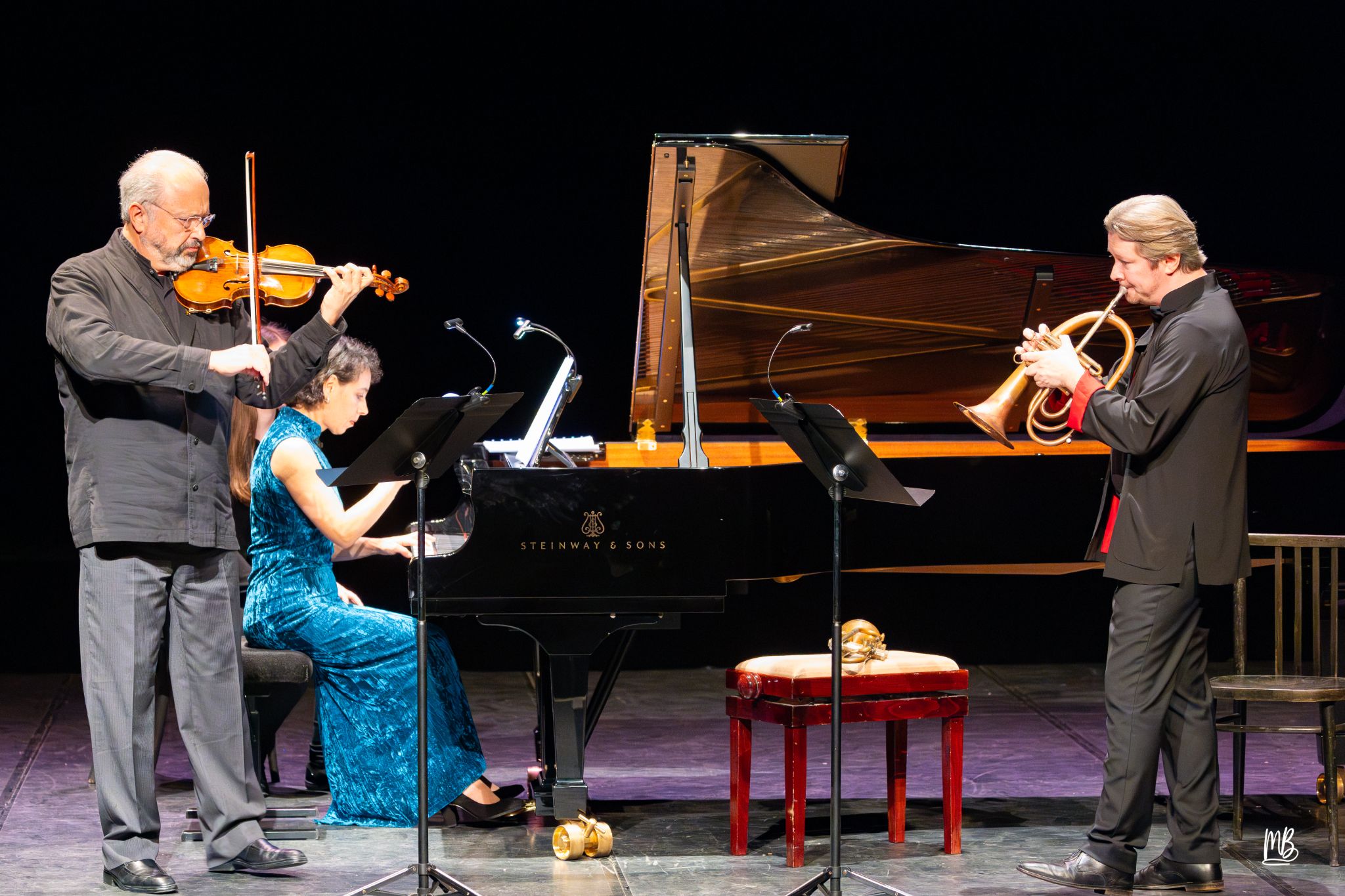 20241020   Vibration(s)   MB 16